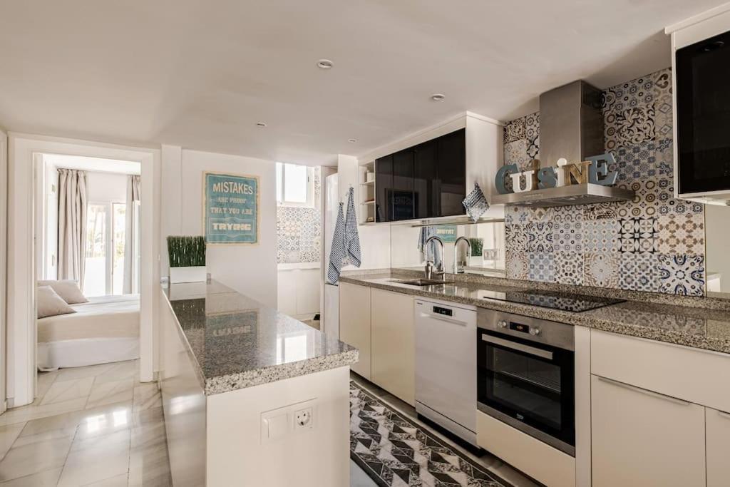 - Apartment Benalmádena
